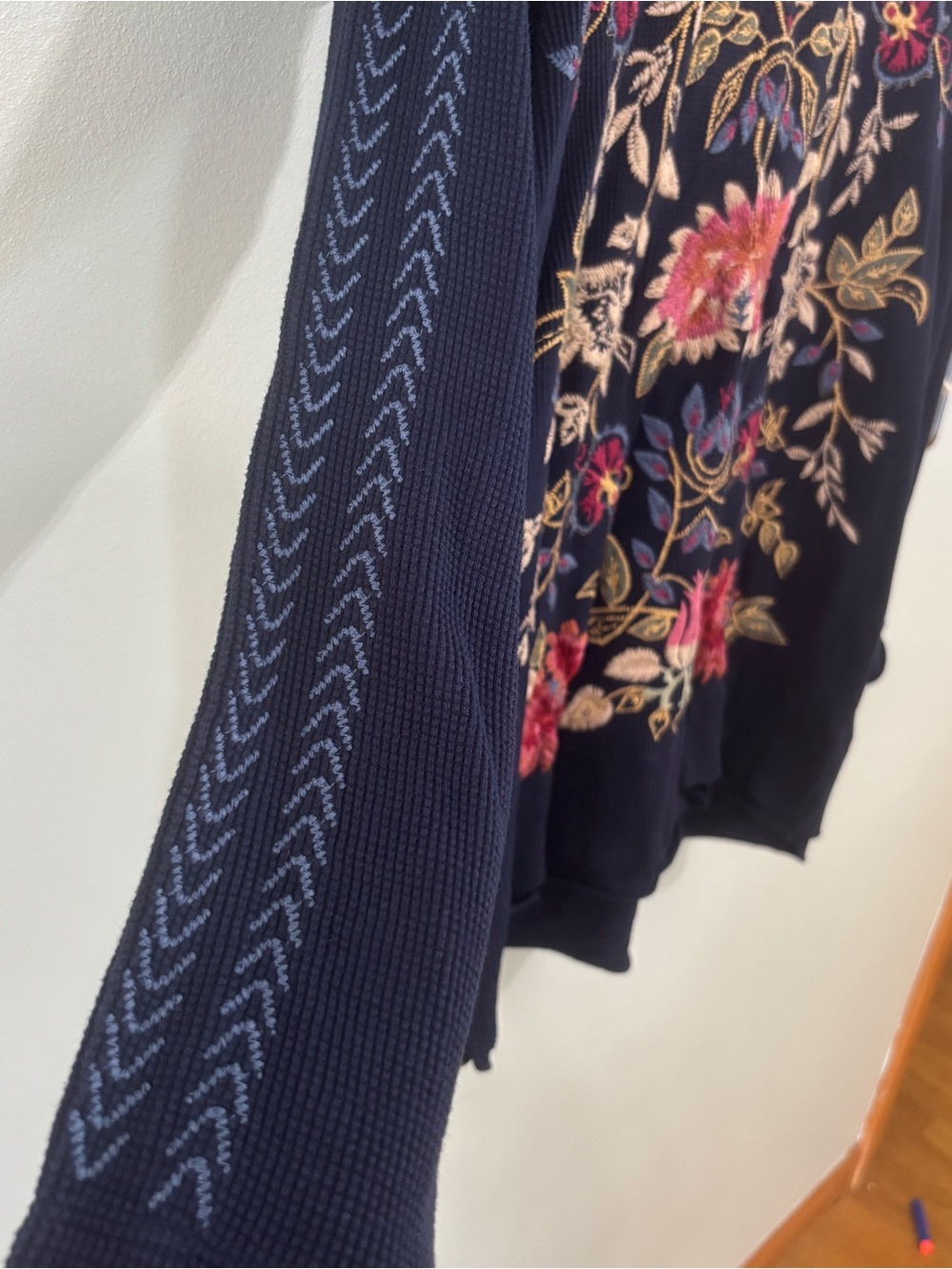 Johnny Was Ioana long sleeve floral embroidered thermal navy blue large - Picture 4 of 9